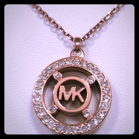 NIB MICHAEL KORS ROSE GOLD NECKLACE WITH CHAIN - Picture 1 of 3
